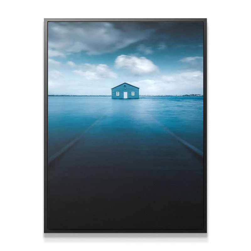 Blue Boat House - Image 5