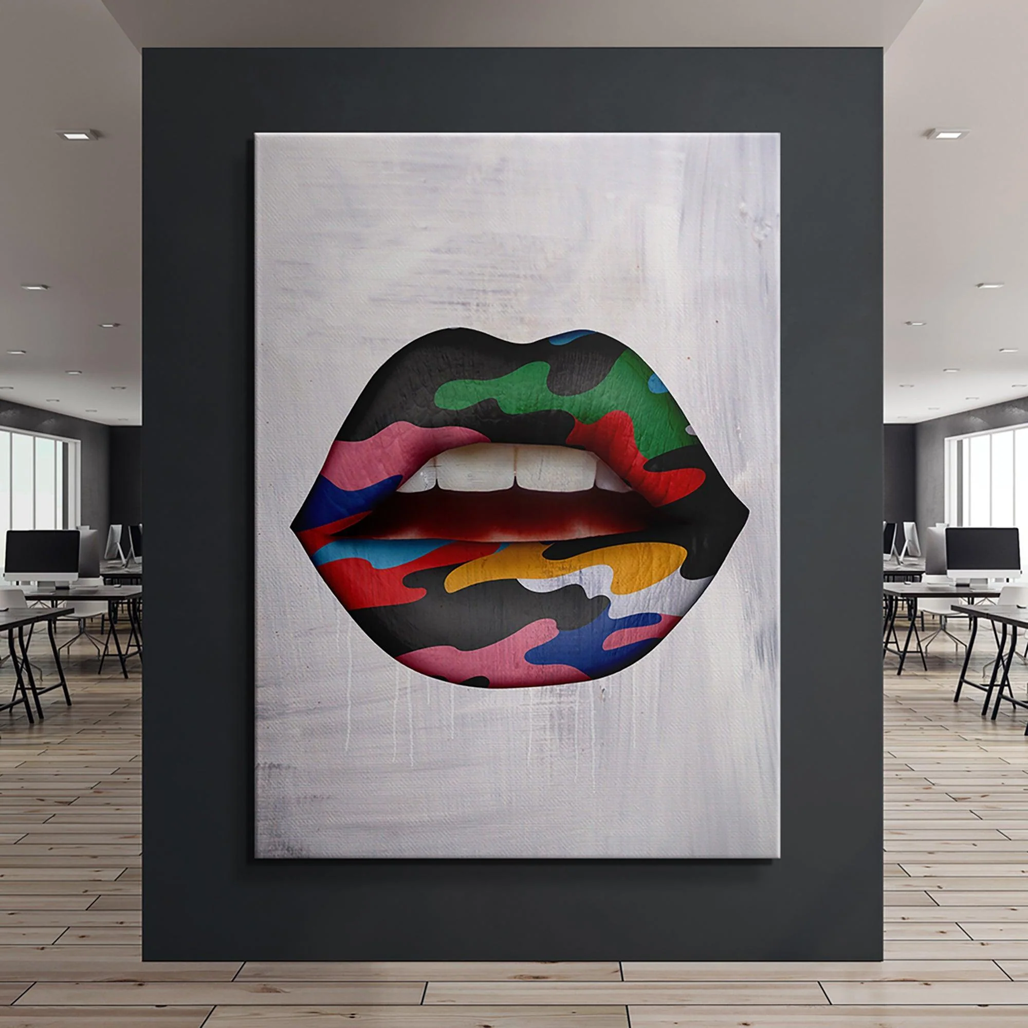 Camo Lips - Image 3