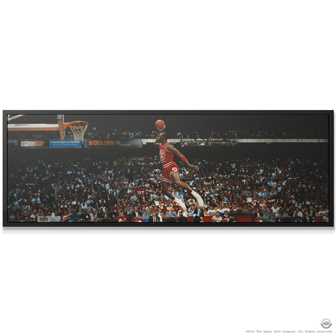 Michael Jordan - Mid Flight - Image 4